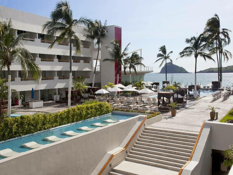 Hotel Emporio